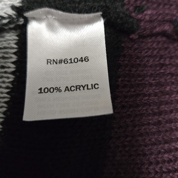 Vanity Acrylic Cardigan - Picture 16 of 16